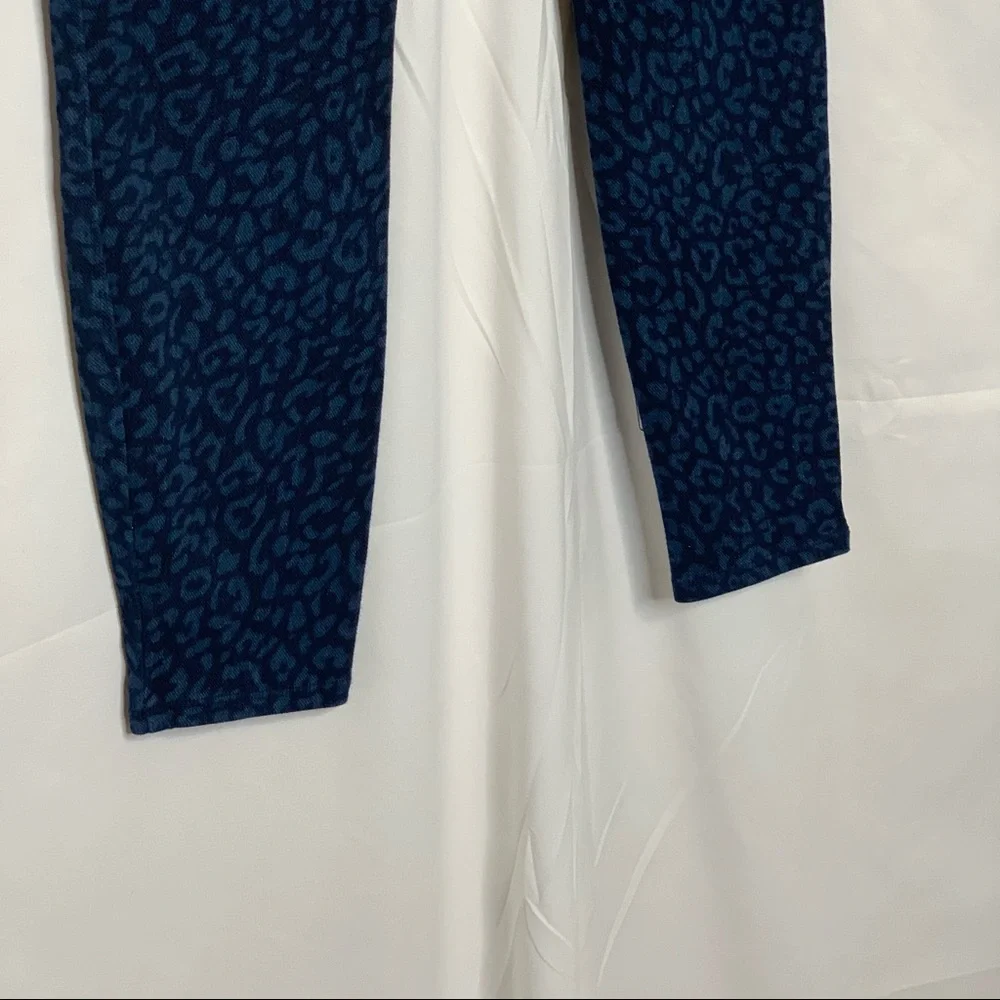 SPANX Blue Cheetah‎ Print Leggings Small